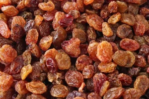 Black, Golden, Green & More: Raisin Types, Health Benefits, and Best Uses